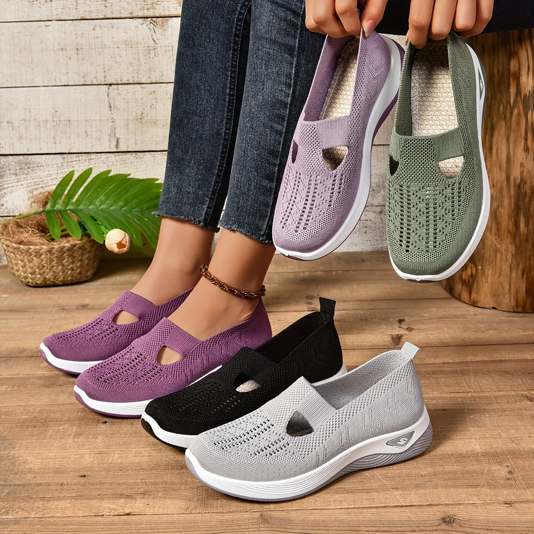 RelaxFit Sneakers